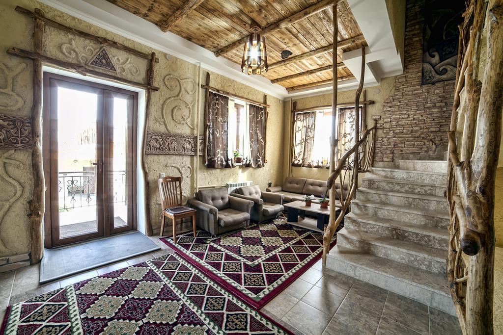 Ethno Boutique Hotel 오쉬 외부 사진
